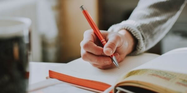 If possible, note down the key points for you study for UPSC Hindi medium. With best books for UPSC Hindi medium you can easily crack the exam.