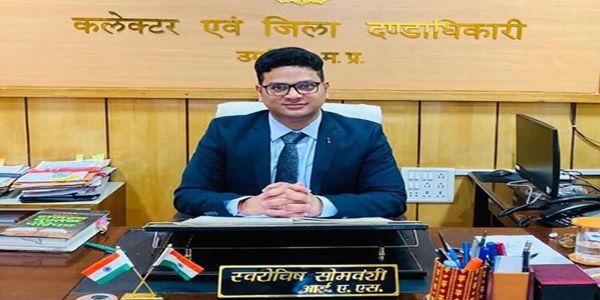 A Top IAS Academy in Hyderabad can be judged based on the number of successful candidates it delivers. Hence, success rate of aspirants is an important parameter as well.