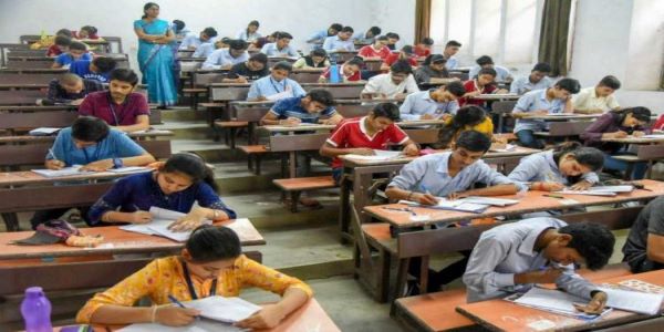 All the exams conducted by UPSC under the UPSC exams list are written in nature. However, some are objective type and some are descriptive type.