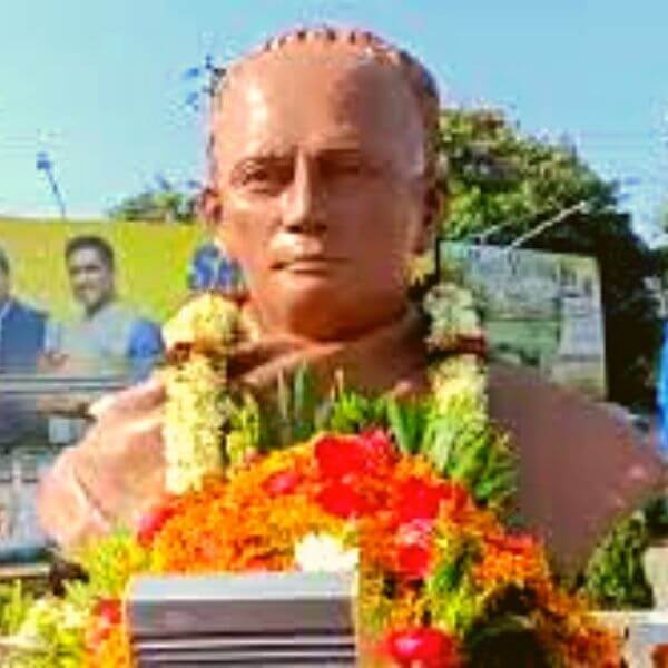 Vidyasagar Statue
